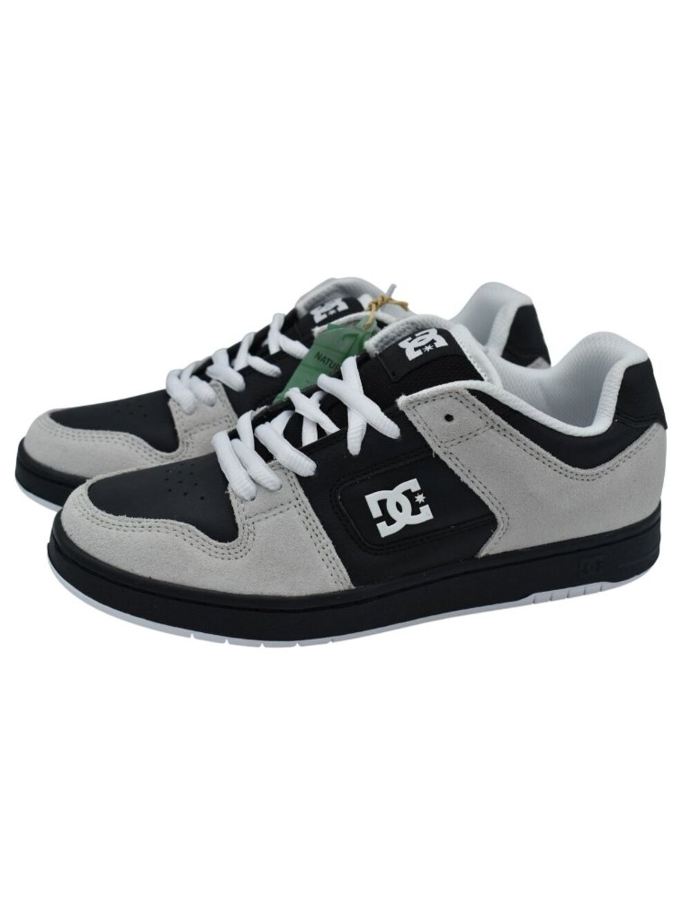 DC Shoes Womens Size 8 Manteca 4 White Black Y2K Lace Up‎ Skate Shoes Sneakers